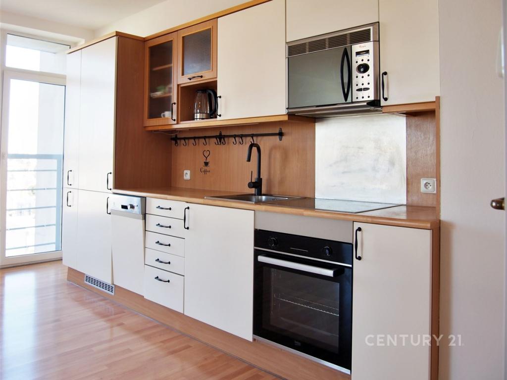 Pronájem bytu 2+kk 57 m2