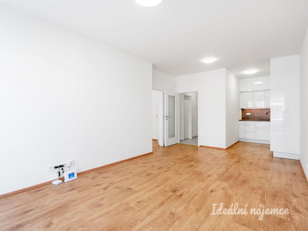Pronájem bytu 2+kk 52 m2