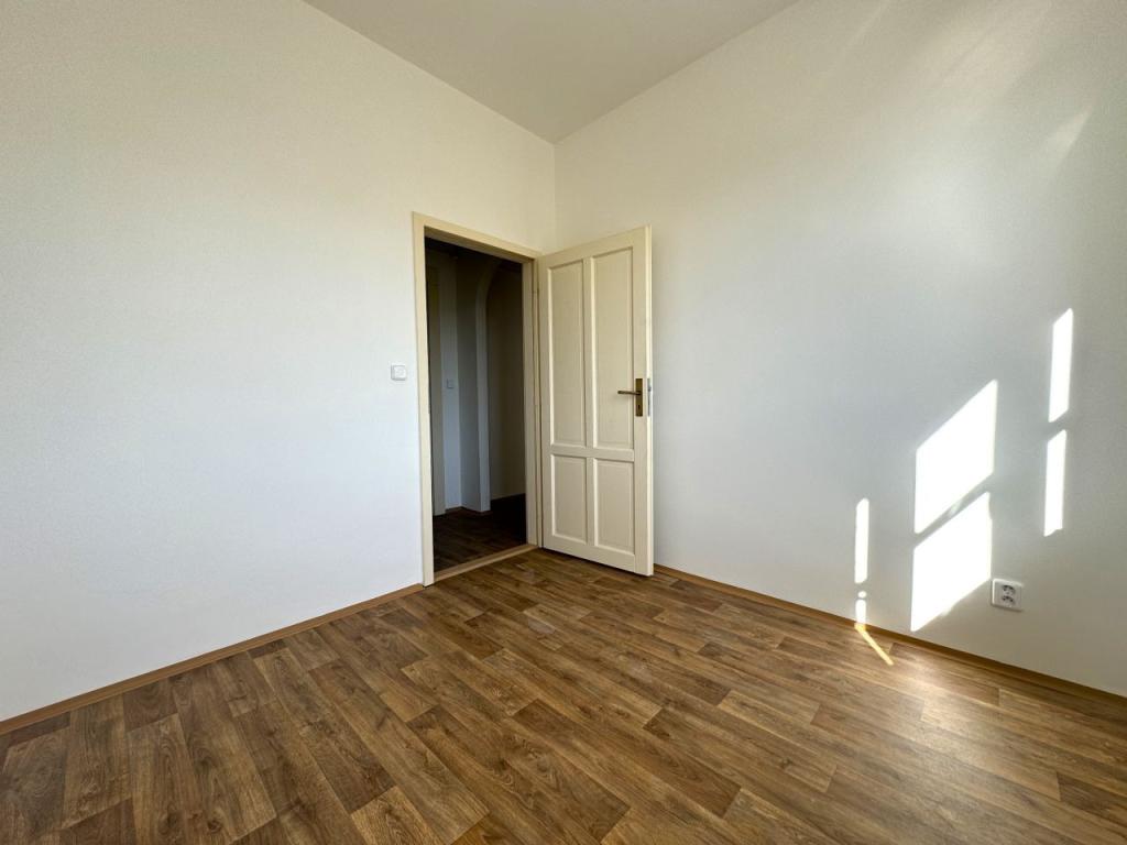 Pronájem bytu 3+1 80 m2, Ostrava – náhled fotky 7