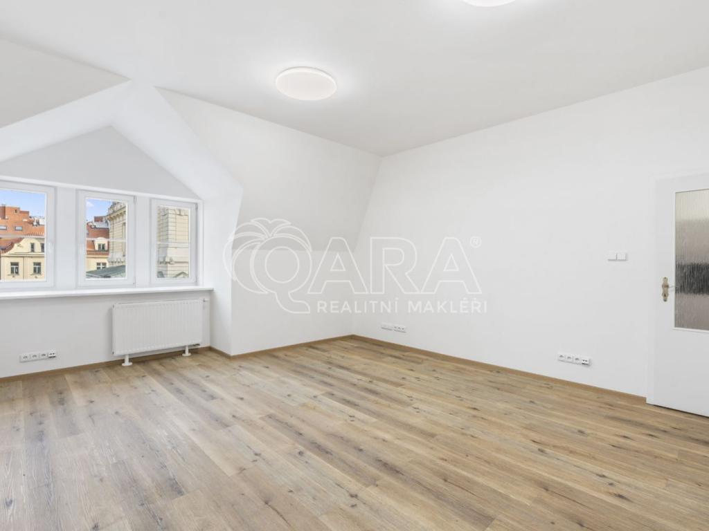 Pronájem bytu 3+kk 74 m2