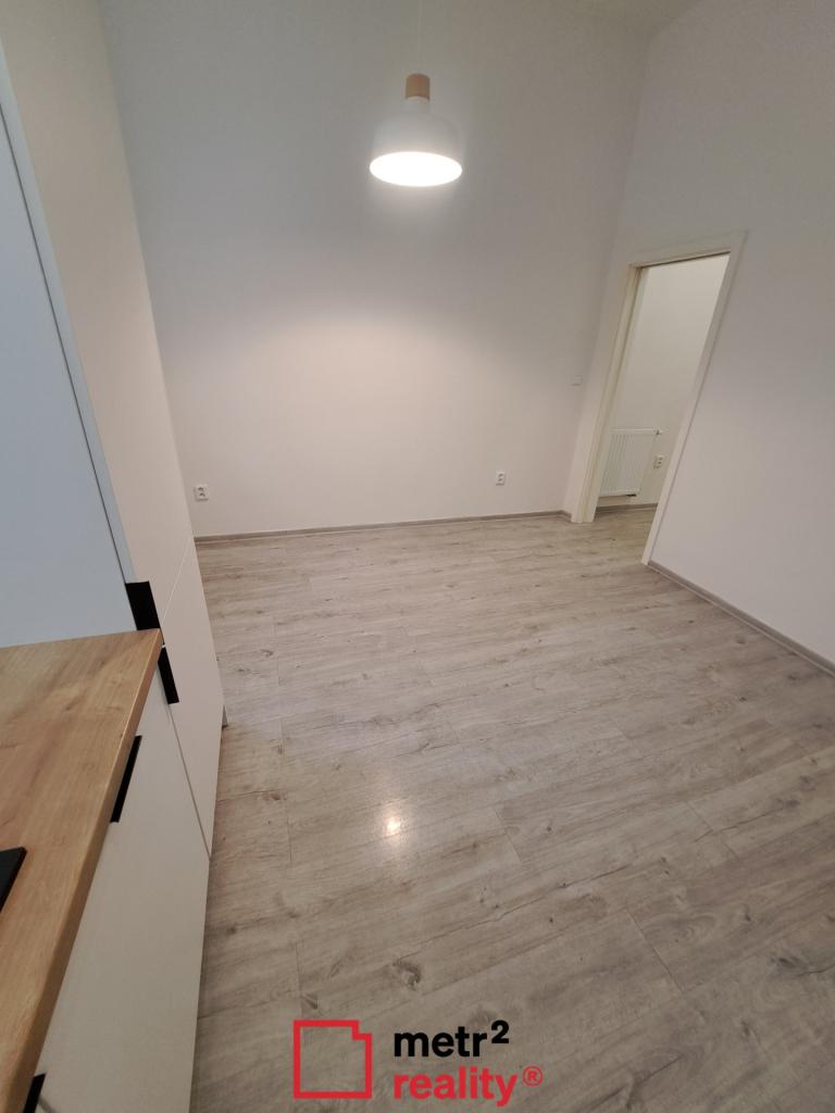 Pronájem bytu 1+1 50 m2