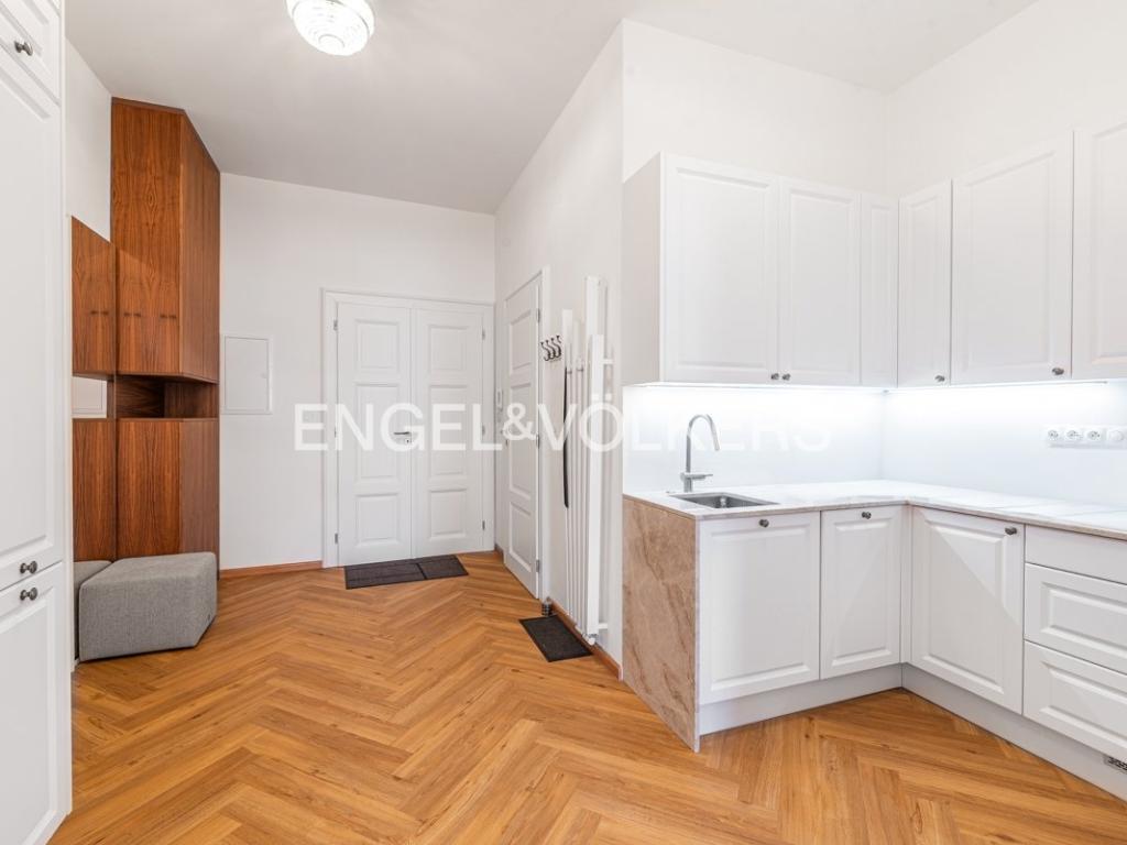 Pronájem bytu 3+kk 68 m2