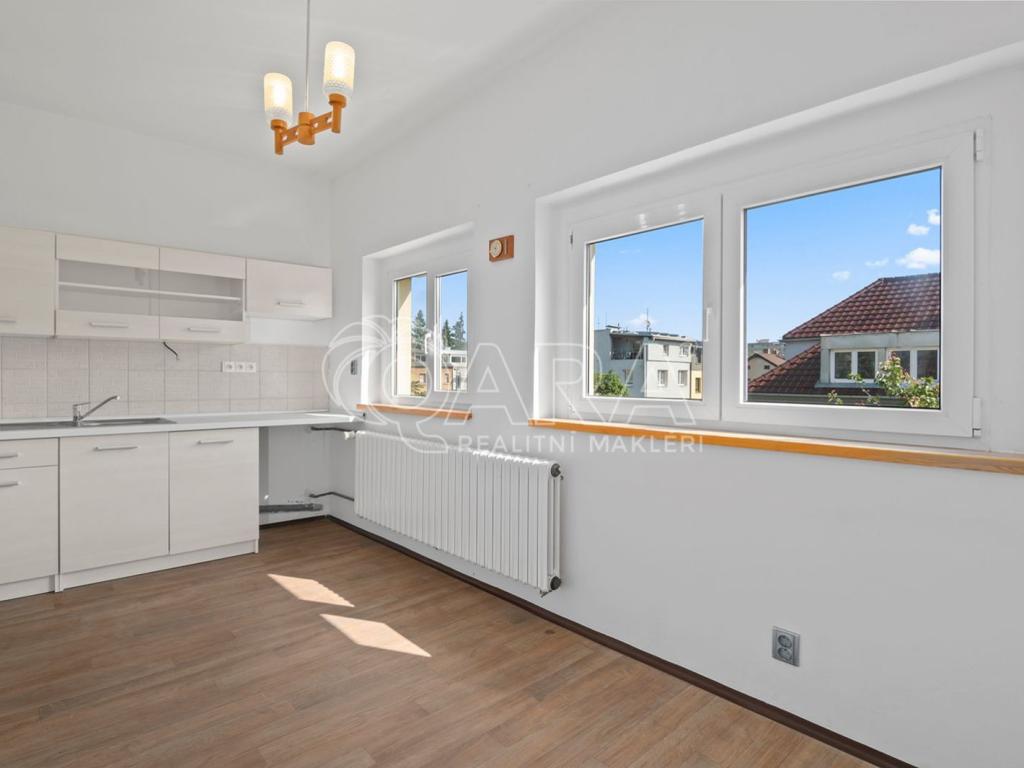 Pronájem bytu 2+kk 40 m2