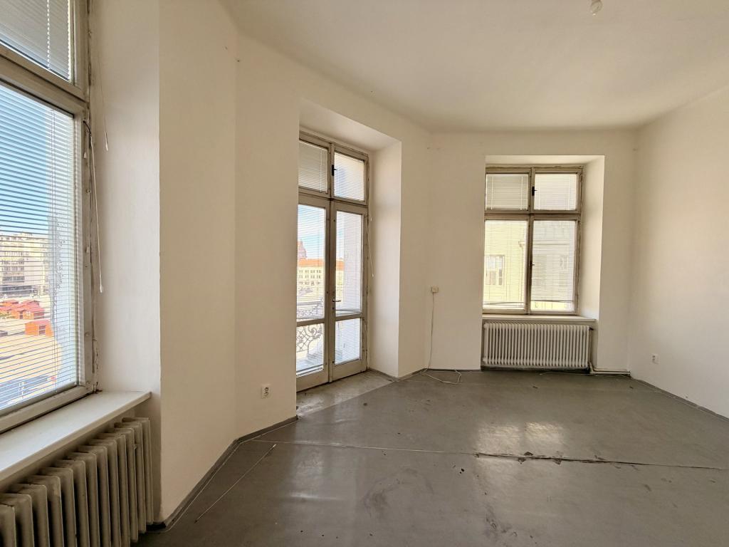 Pronájem bytu 3+1 121 m2, Plzeň – náhled fotky 4