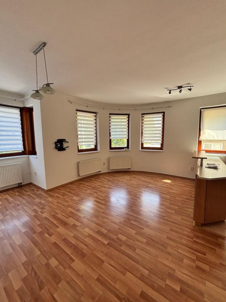 Pronájem bytu 2+kk 62 m2
