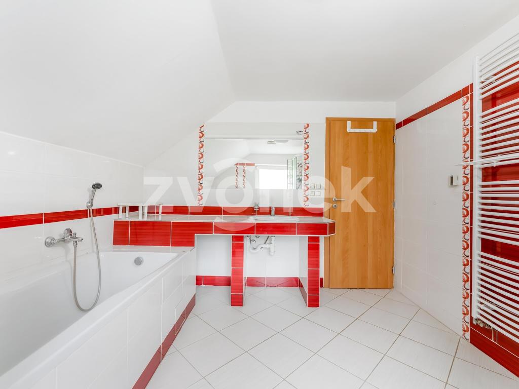 Prodej domu 186 m2, Zlín – náhled fotky 25
