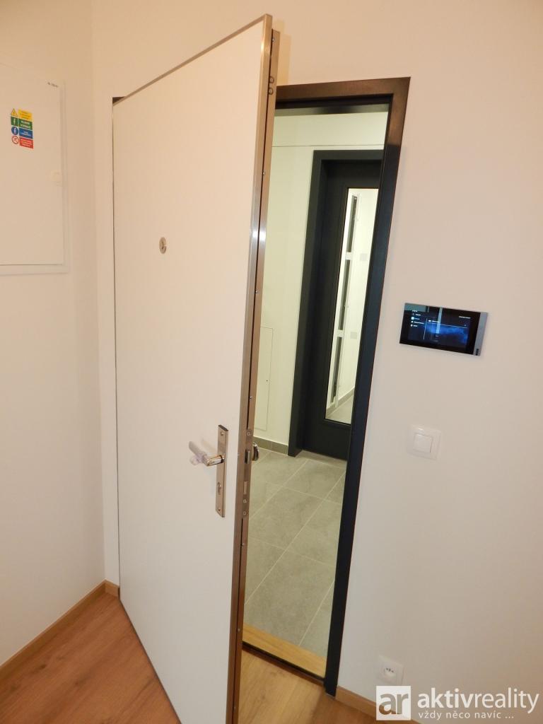 Prodej bytu 1+kk 29 m2, Kladno – náhled fotky 19