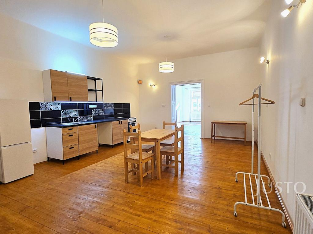 Pronájem bytu 2+kk 75 m2