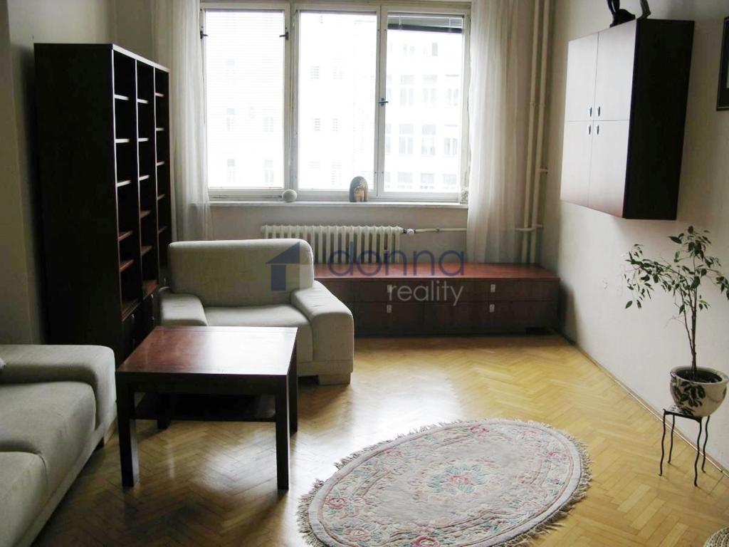 Pronájem bytu 2+1 68 m2