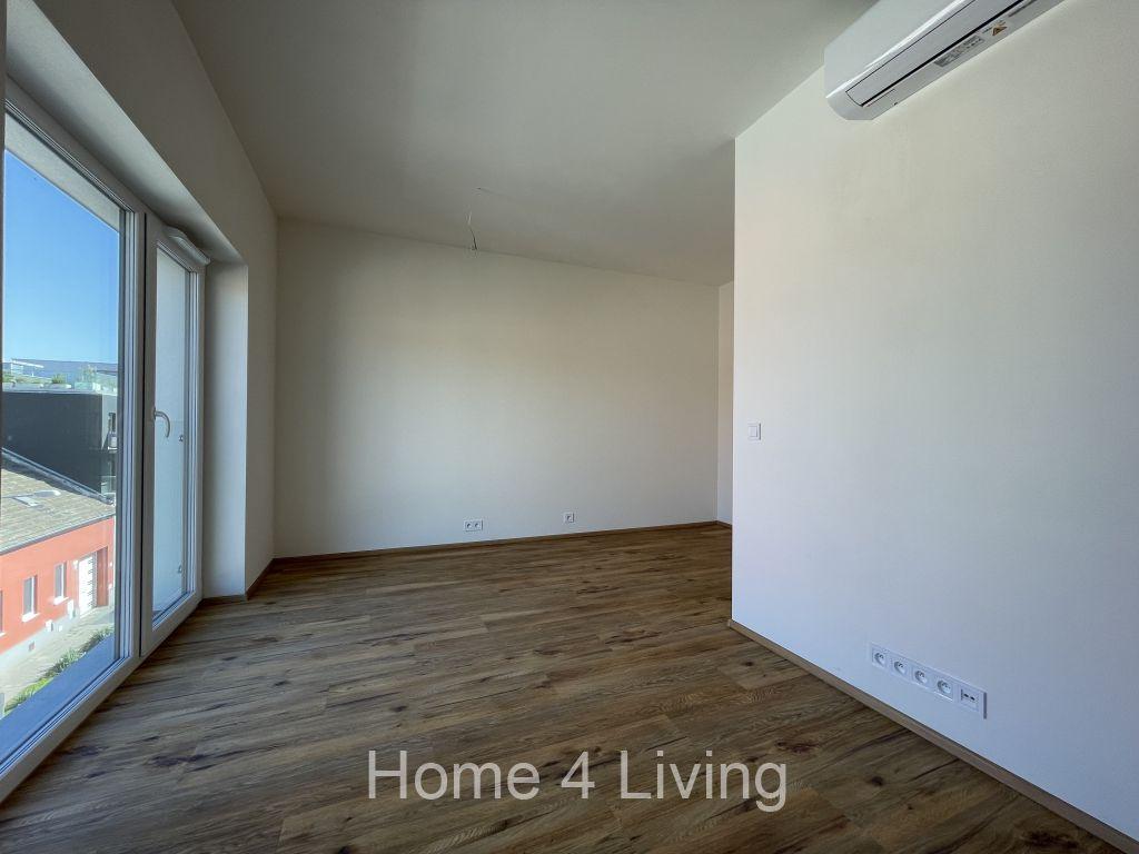 Pronájem bytu 1+kk 27 m2