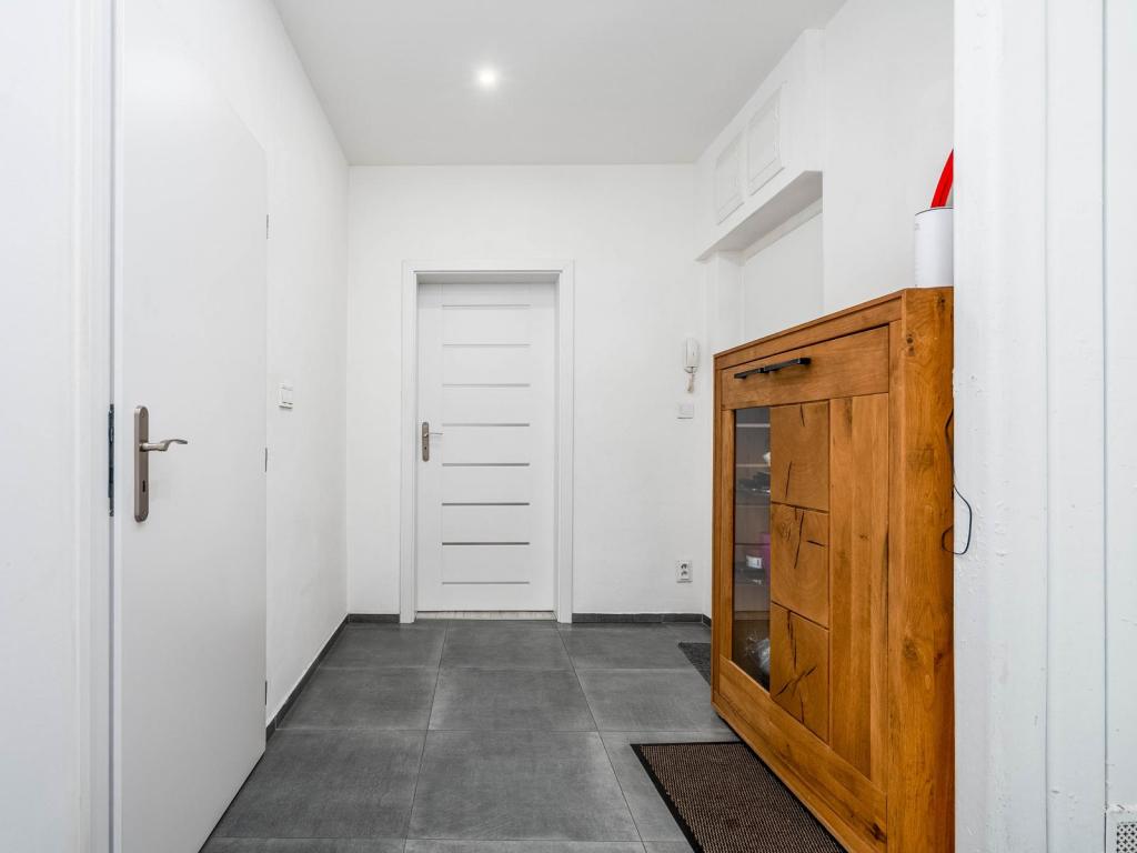 Prodej bytu 2+1 57 m2, Praha – náhled fotky 11