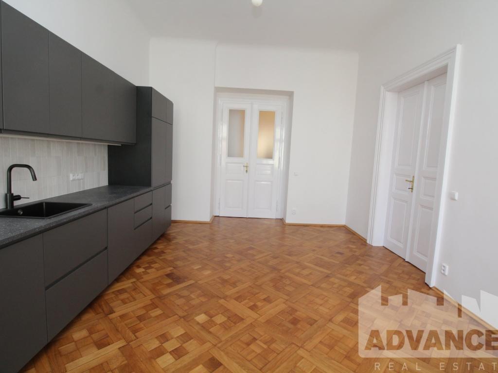 Pronájem bytu 3+kk 82 m2, Praha – náhled fotky 7