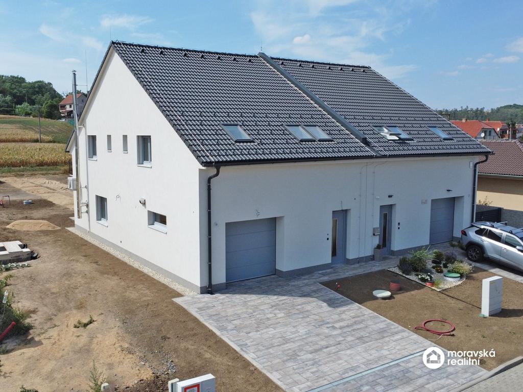 Prodej domu 171 m2, Ivančice – náhled fotky 19