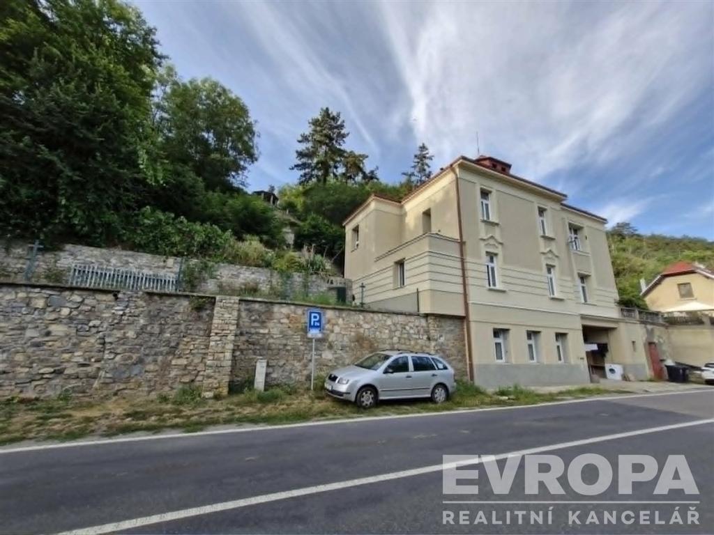Pronájem bytu 1+kk 30 m2