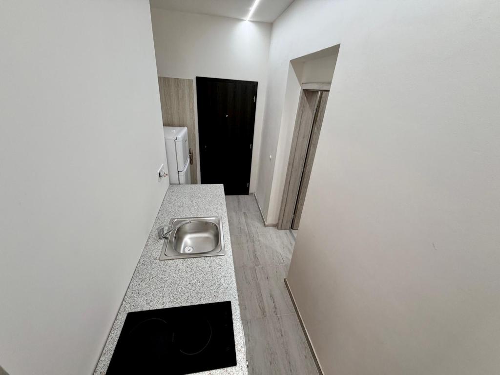 Pronájem bytu 3+1 80 m2, Praha – náhled fotky 6
