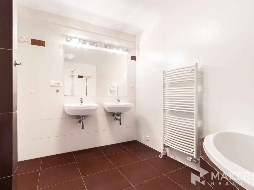 Pronájem bytu 3+kk 100 m2, Praha – náhled fotky 11