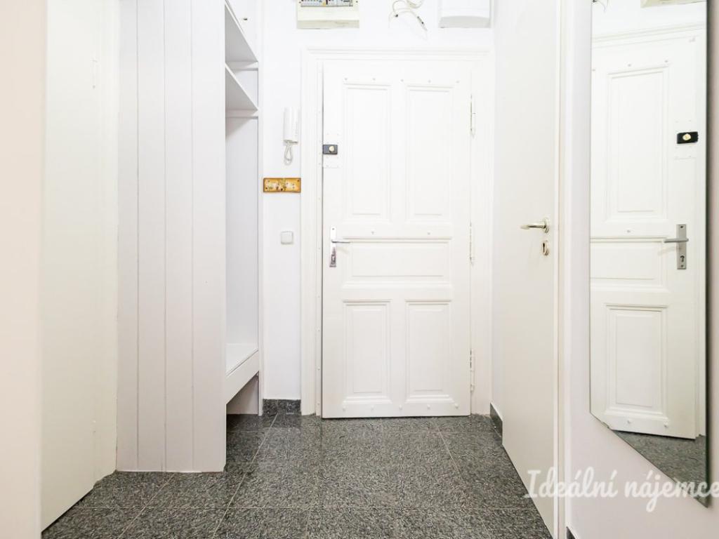 Pronájem bytu 2+kk 58 m2