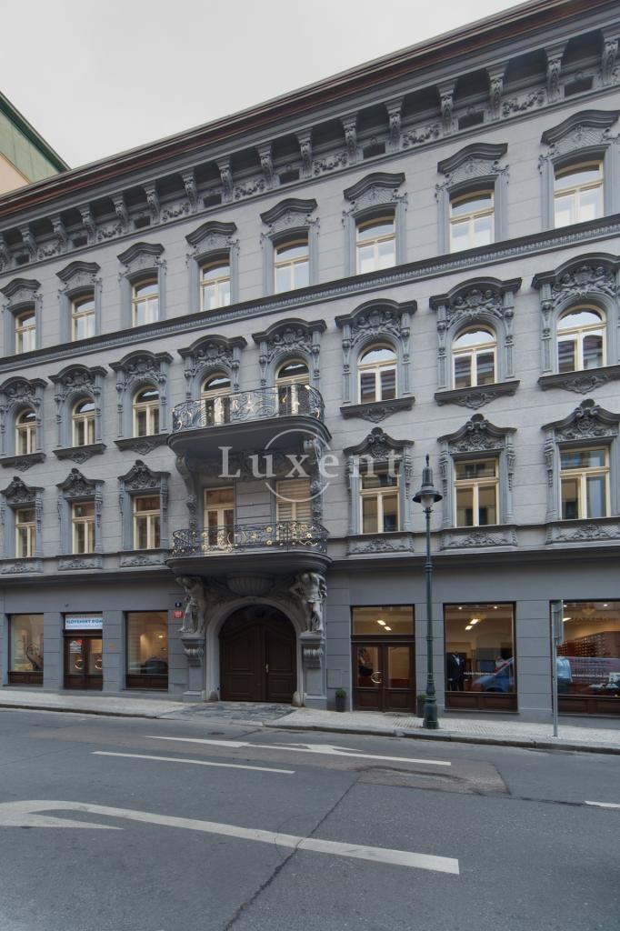 Pronájem bytu 2+kk 67 m2, Praha – náhled fotky 8