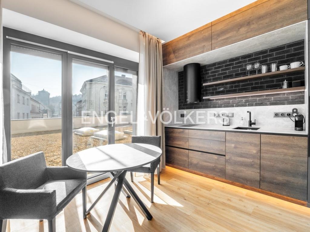 Pronájem bytu 1+kk 30 m2