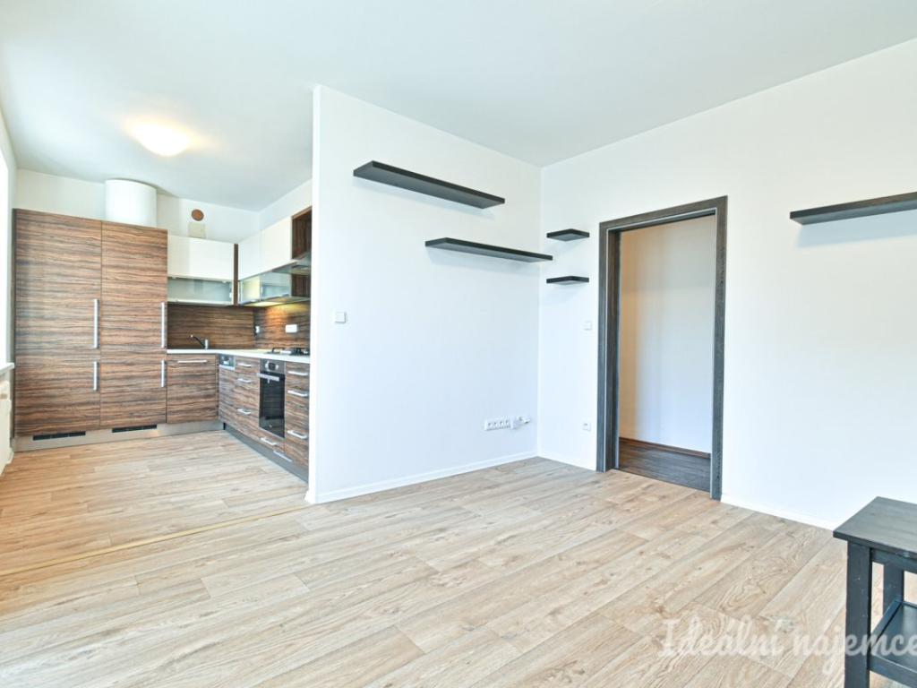 Pronájem bytu 3+kk 72 m2