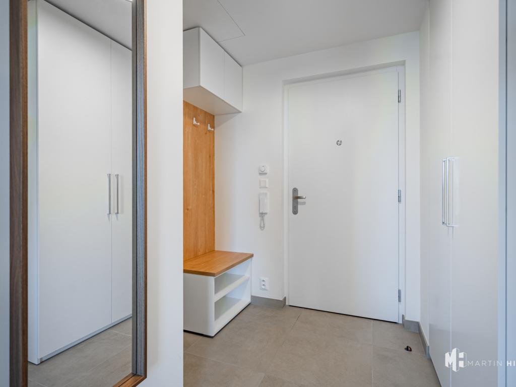 Pronájem bytu 1+kk 35 m2