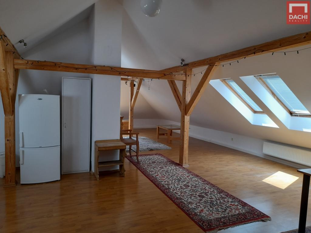 Pronájem bytu 2+kk 89 m2