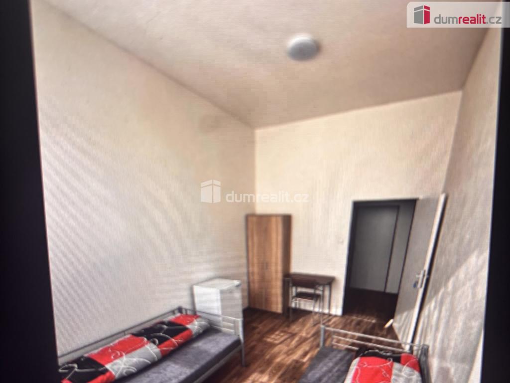 Listing 2