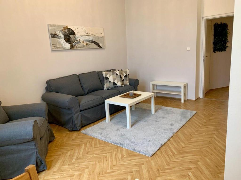 Pronájem bytu 2+1 74 m2