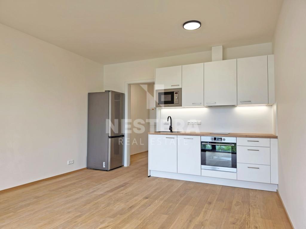 Pronájem bytu 1+kk 32 m2