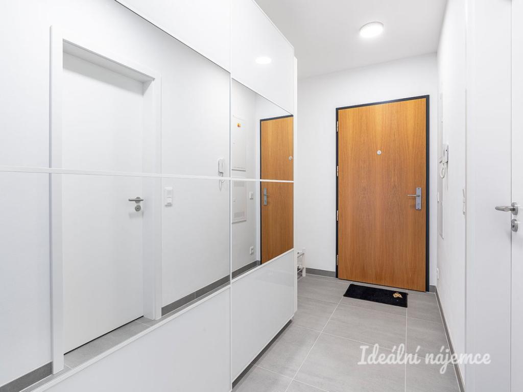 Pronájem bytu 2+kk 50 m2