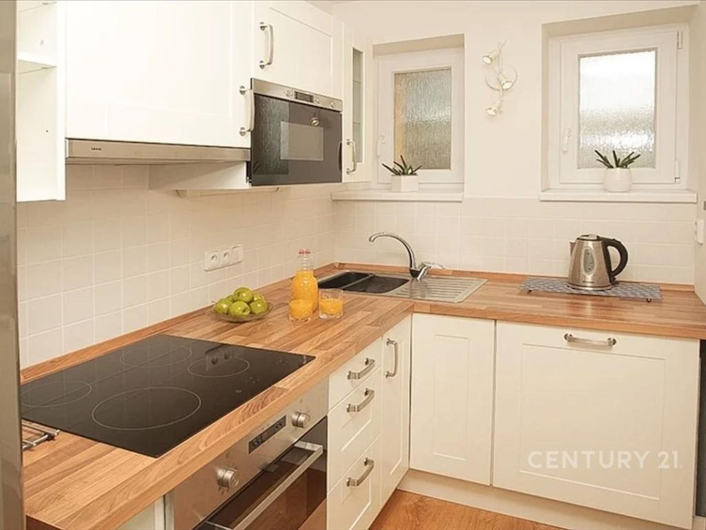 Pronájem bytu 3+1 60 m2