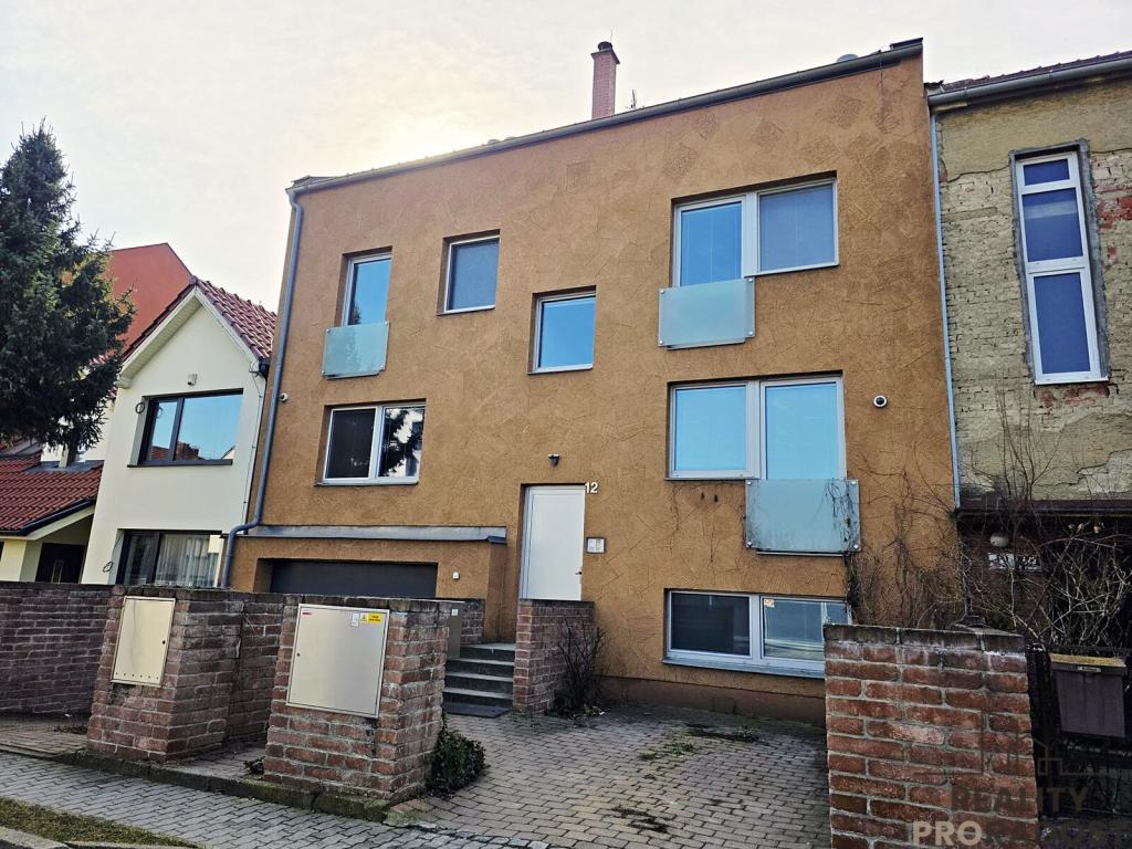 Pronájem bytu 1+kk 24 m2
