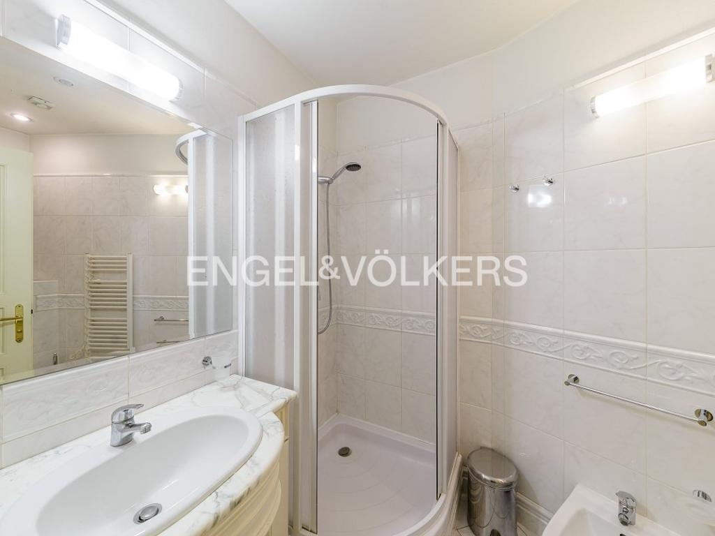 Pronájem bytu 4+kk 120 m2, Praha – náhled fotky 8