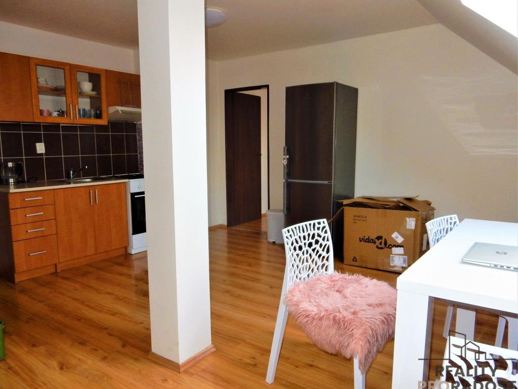 Pronájem bytu 2+kk 40 m2