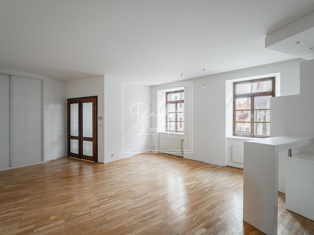 Pronájem bytu 2+kk 80 m2