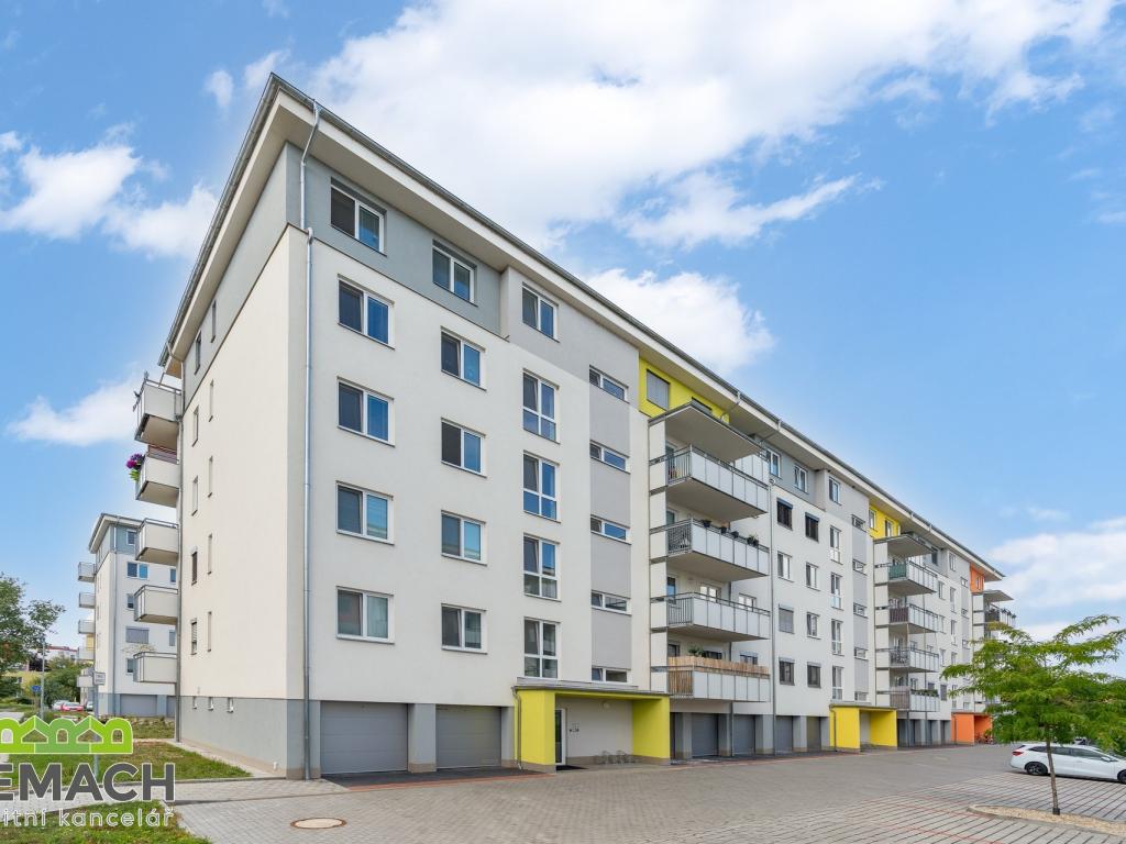 Pronájem bytu 2+kk 61 m2, Uherské Hradiště – náhled fotky 13