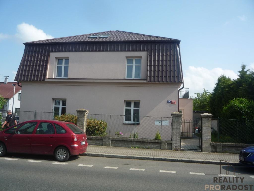 Pronájem bytu 2+kk 75 m2