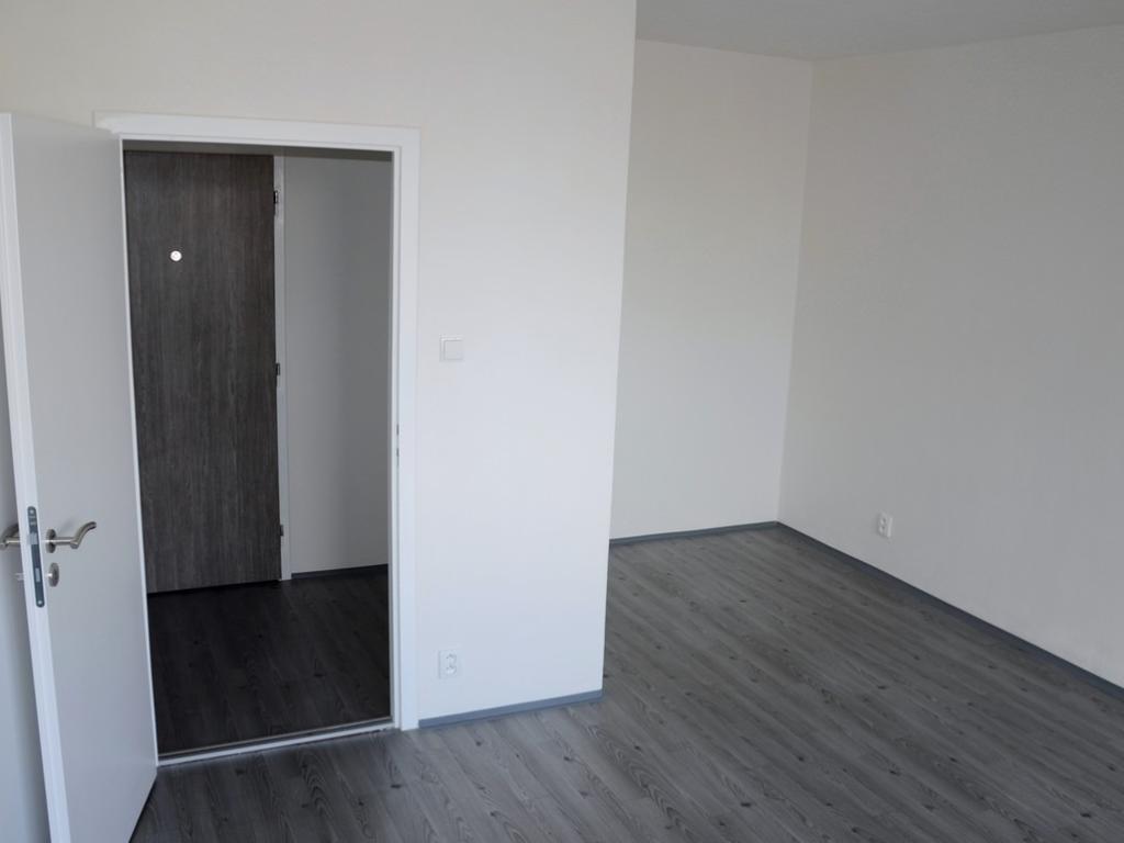 Pronájem bytu 1+1 32 m2