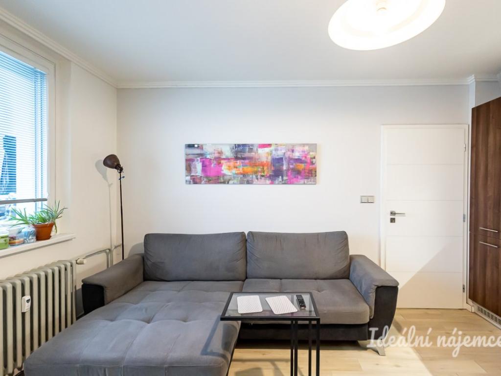 Pronájem bytu 2+kk 31 m2