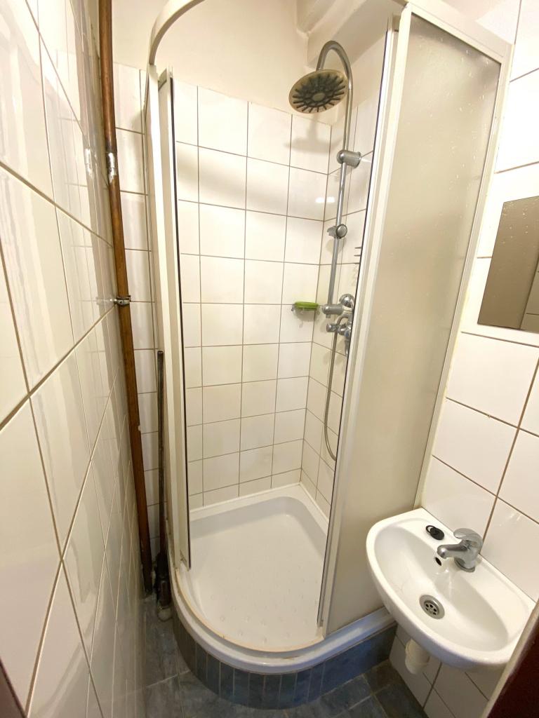 Pronájem bytu 1+kk 27 m2