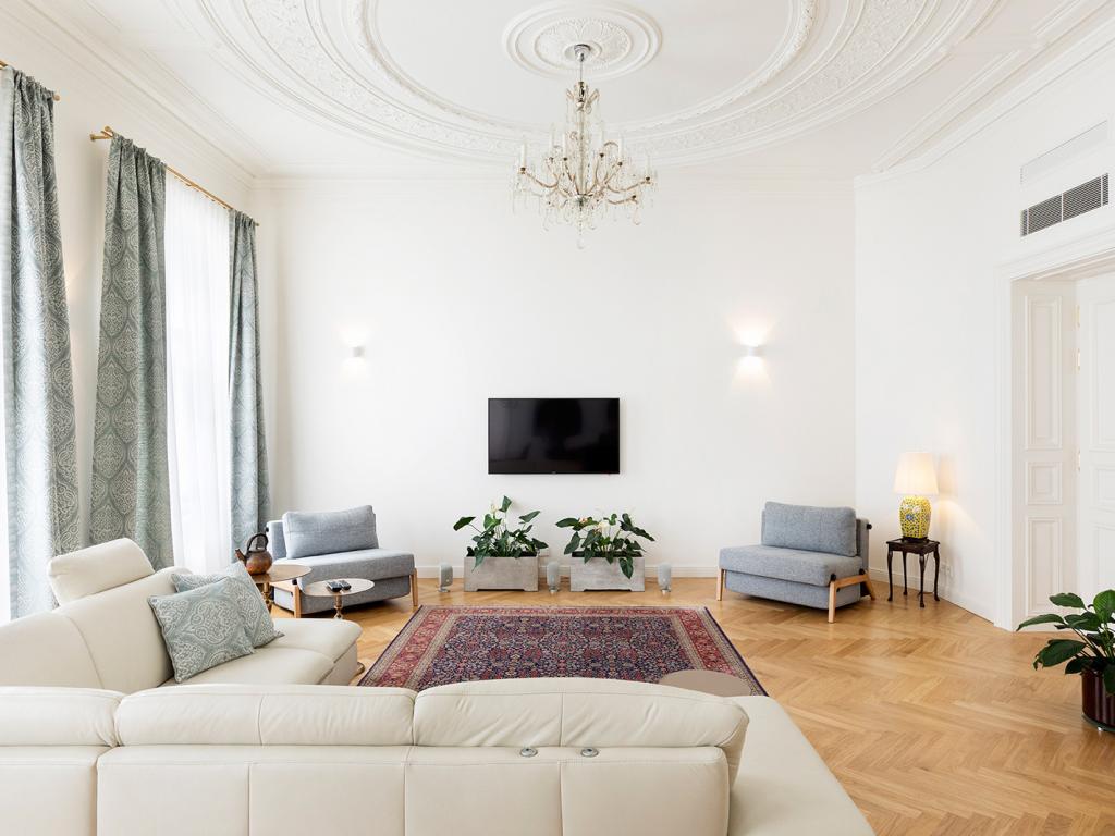 Pronajem bytu 4+1 150 m2