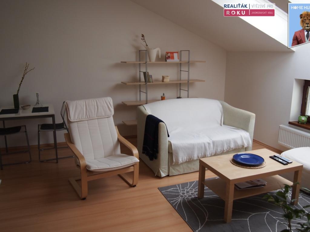 Pronájem bytu 2+kk 48 m2