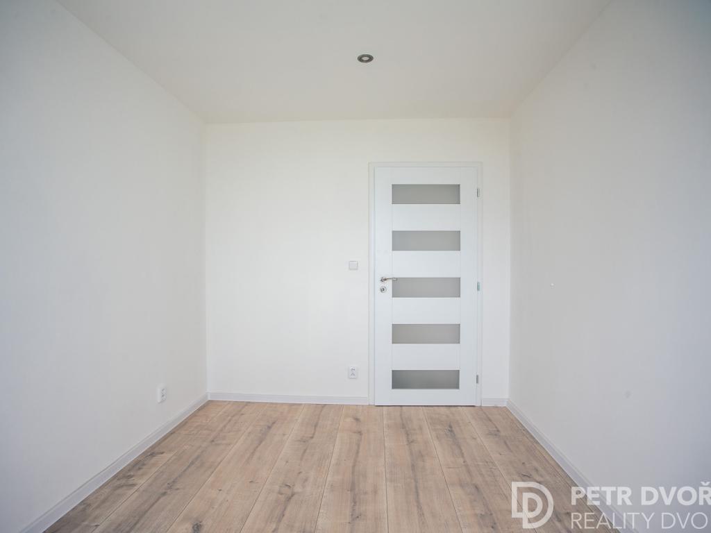 Pronájem bytu 2+kk 45 m² – pohled 6