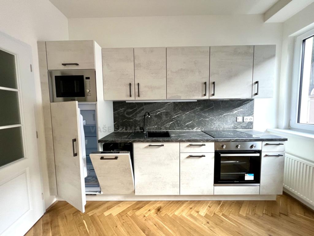 Pronájem bytu 1+kk 30 m2