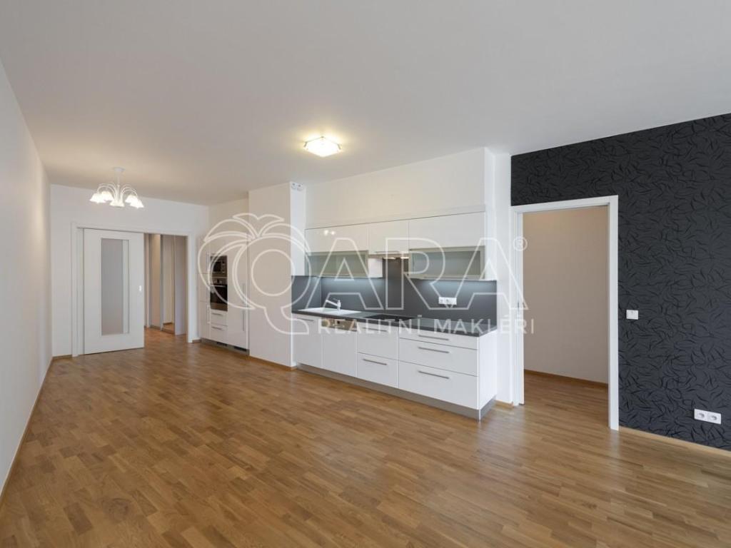 Pronájem bytu 3+kk 117 m2