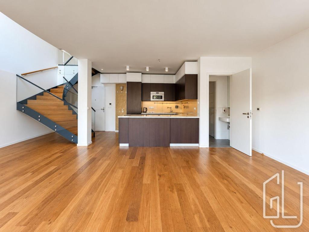 Pronájem bytu 4+kk 159 m2