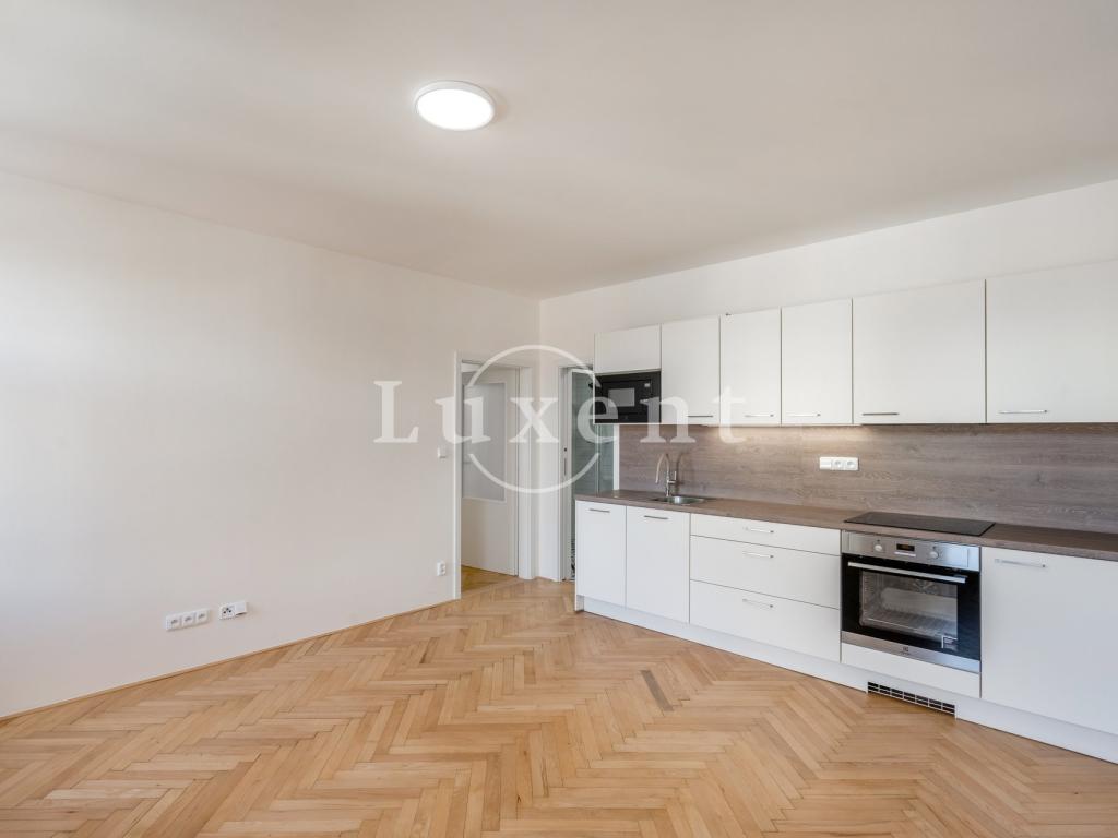 Pronájem bytu 2+kk 42 m2