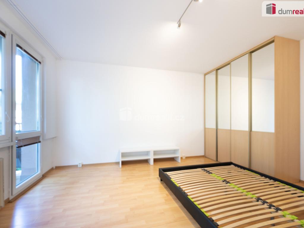 Pronájem bytu 1+1 38 m2