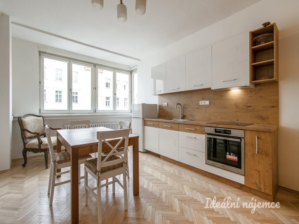 Pronájem bytu 3+kk 70 m2