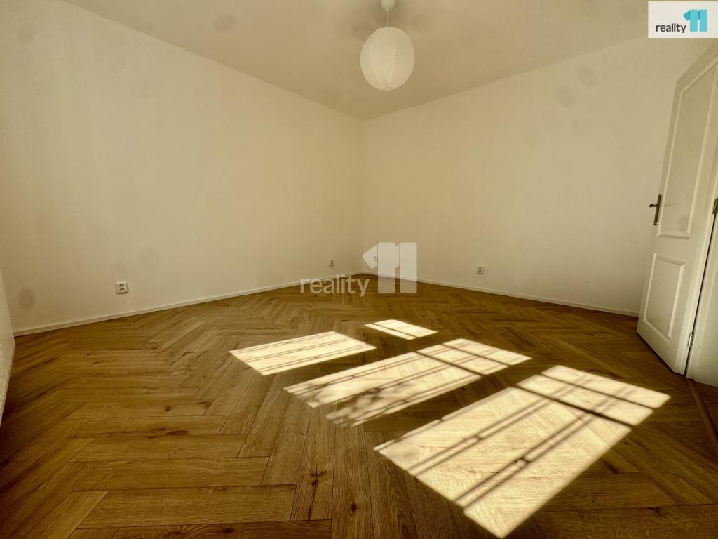 Pronájem bytu 2+1 64 m2